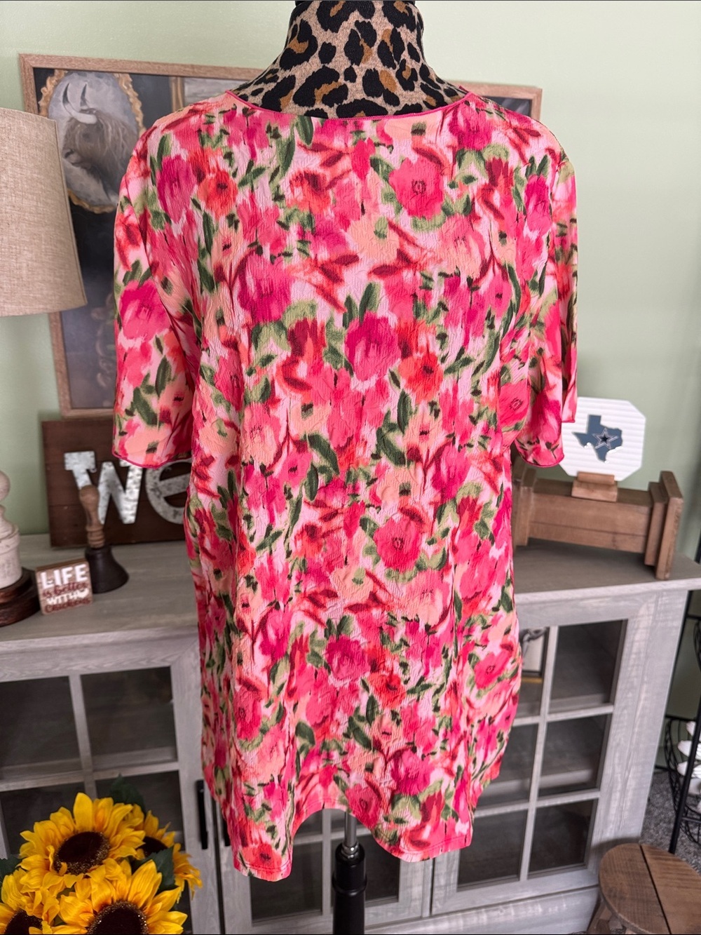 Like Love Bright Floral Shift Top - Pink & Green Sz 2xl